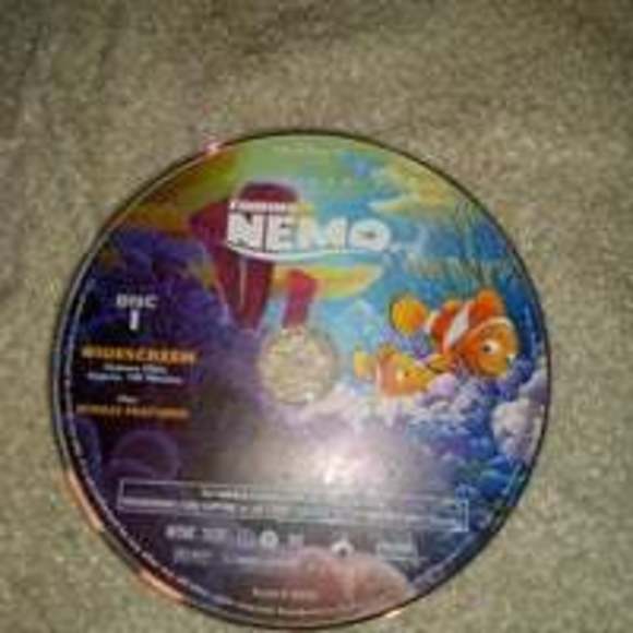 finding nemo dvd wide screen disc 1 - Picture 1 of 4